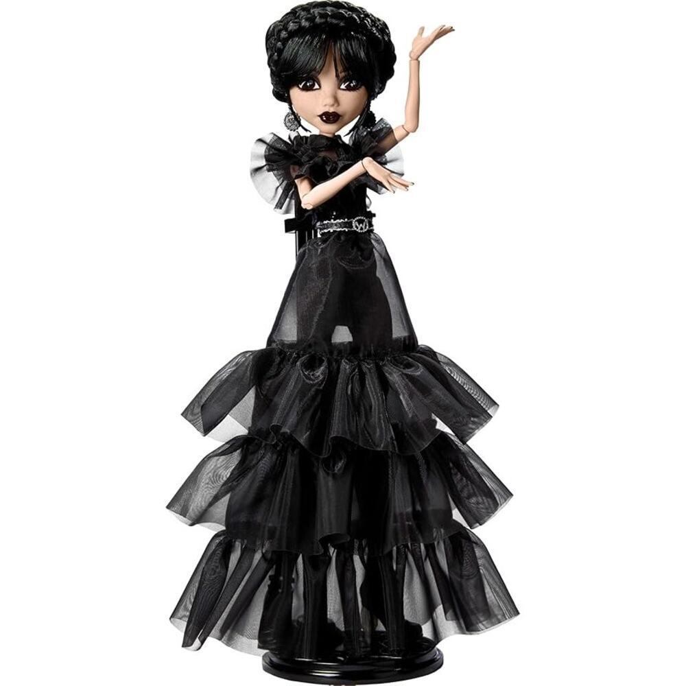 Rave’N Wednesday Doll Black Gothic Gown Female Collectible Premium Accessories